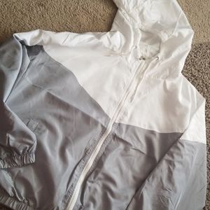 Wind breaker